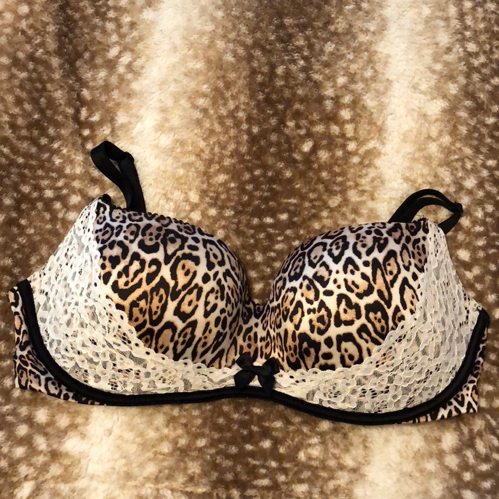 Victoria’s Secret Balconet Push Up